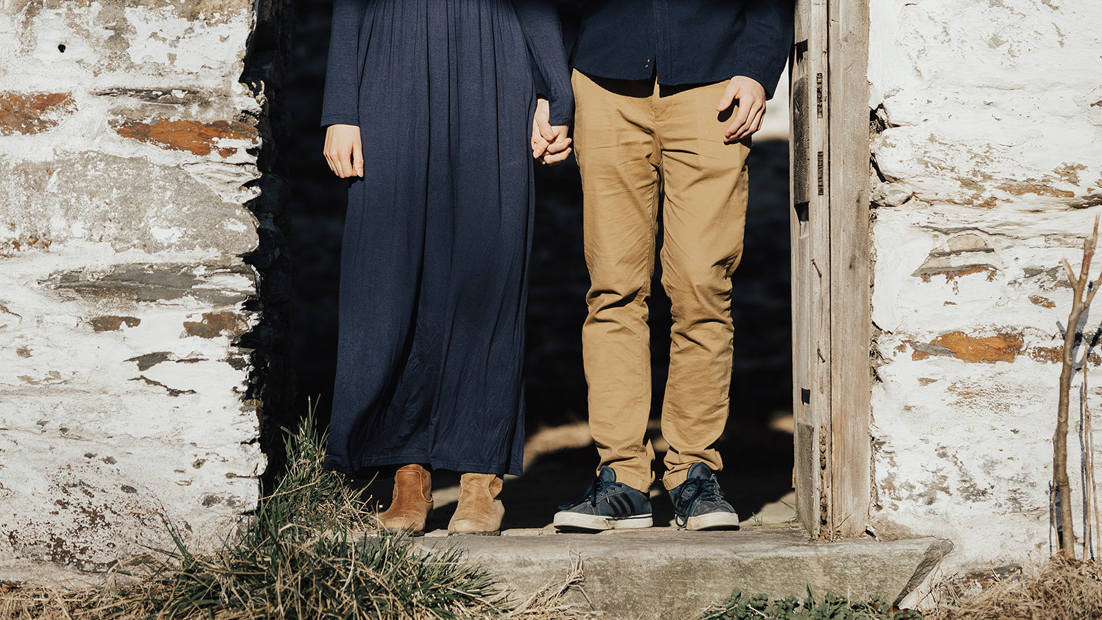 Harpers Ferry Engagement Photo Legs