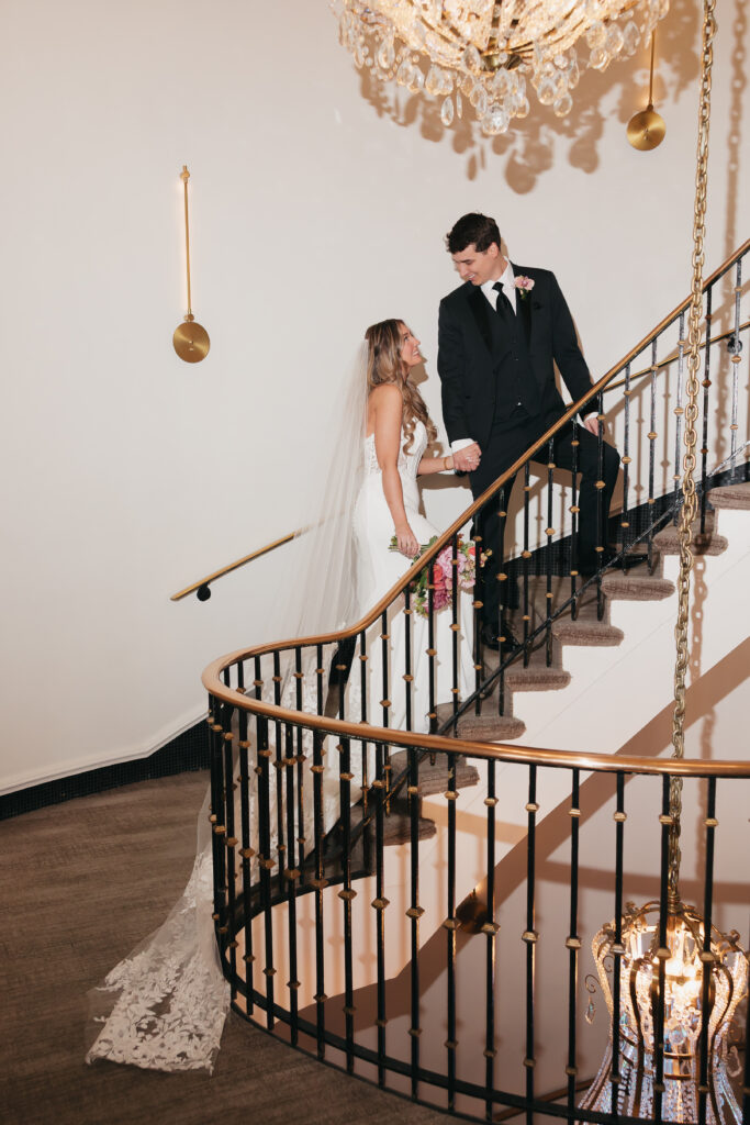 Editorial rooftop wedding at Hotel Washington with panoramic monument views and contemporary luxury styling